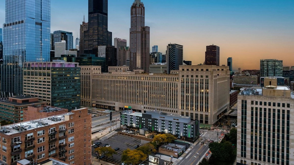 Holiday Inn & Suites Chicago-Downtown by IHG, United States
