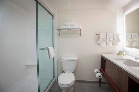 Holiday Inn Pensacola - University Area by IHG, Ferry Pass, United States