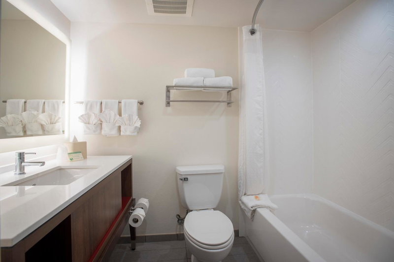 Holiday Inn Pensacola - University Area by IHG, Ferry Pass, United States