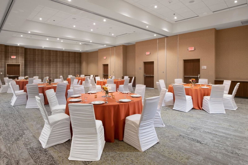 Courtyard by Marriott Edina Bloomington, Edina, United States