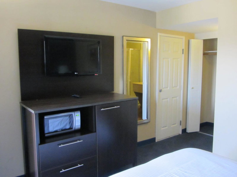 Howard Johnson by Wyndham Odessa TX, Odessa, United States