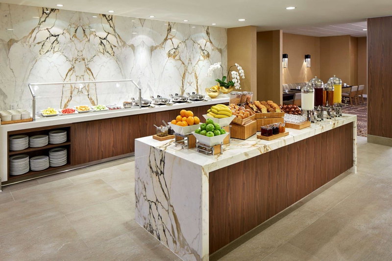 DoubleTree by Hilton Golf Resort Palm Springs, Cathedral City, United States
