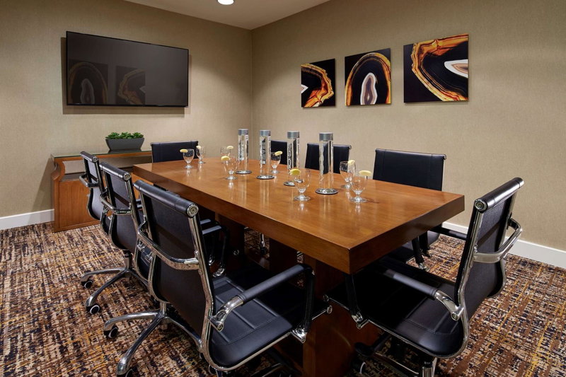 DoubleTree by Hilton Golf Resort Palm Springs, Cathedral City, United States