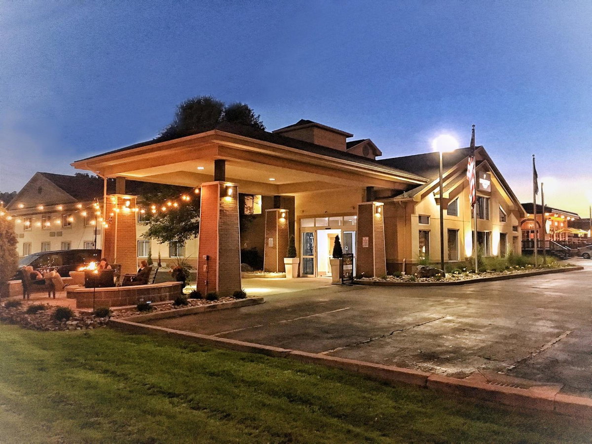Hotel · Country Inn & Suites by Radisson, Rochester-Pittsford-Brighton, NY, Brighton