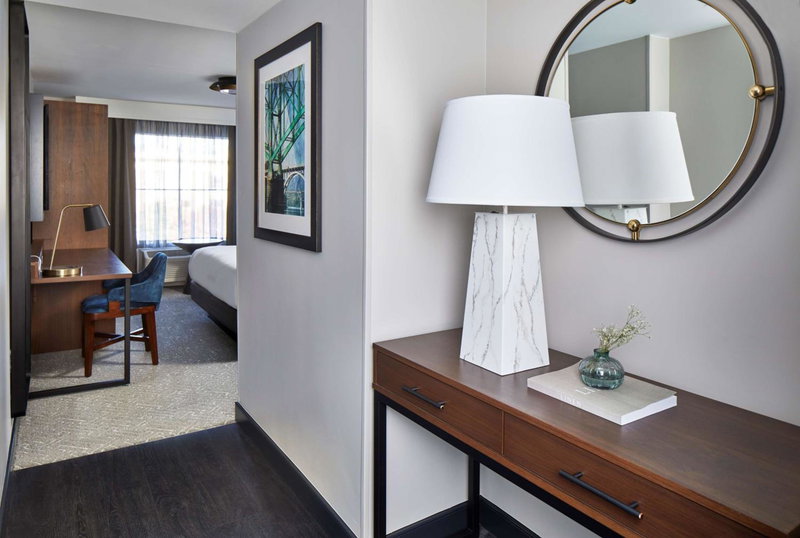 Cumberland House Knoxville, Tapestry Collection by Hilton, Knoxville, Estados Unidos
