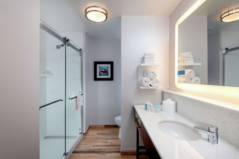 Hampton Inn Baltimore Bayview Campus, Rosedale, United States