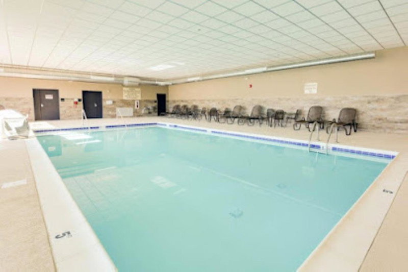 Hotel Lotus Kansas City Merriam, Overland Park, Estados Unidos