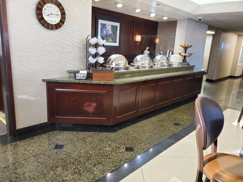 Hotel Lotus Kansas City Merriam, Overland Park, Estados Unidos