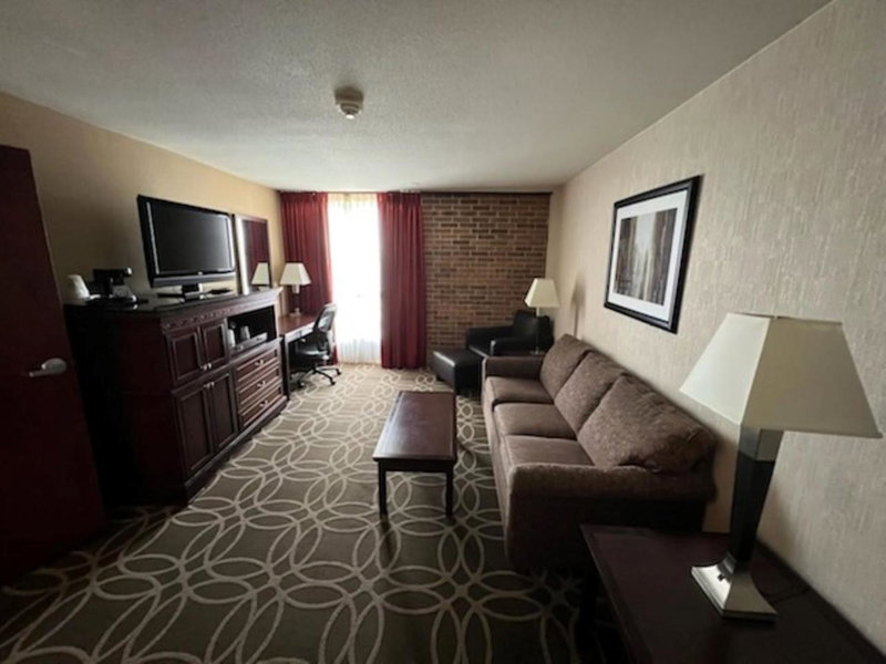 Hotel Lotus Kansas City Merriam, Overland Park, Estados Unidos