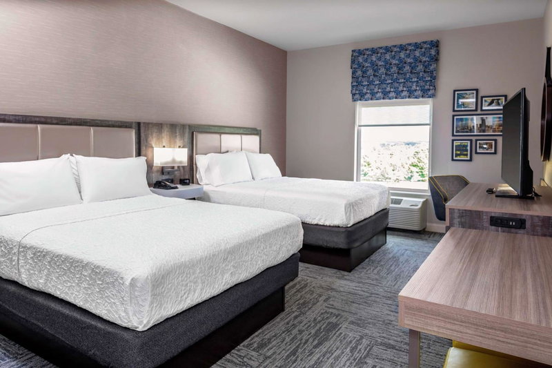 Hampton Inn Cranbury, East Brunswick, United States
