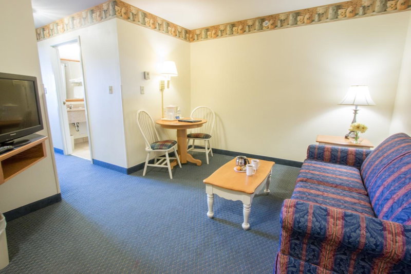 Blue Gate Garden Inn, Goshen, United States