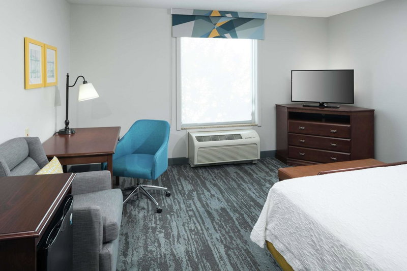 Hampton Inn & Suites Rochester-North, Rochester, United States