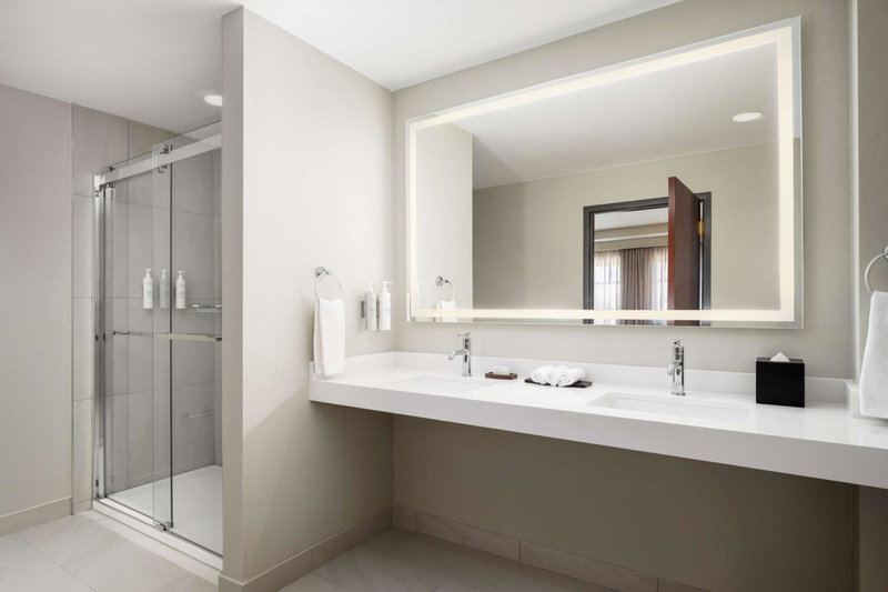 Embassy Suites Lincoln, Lincoln, United States