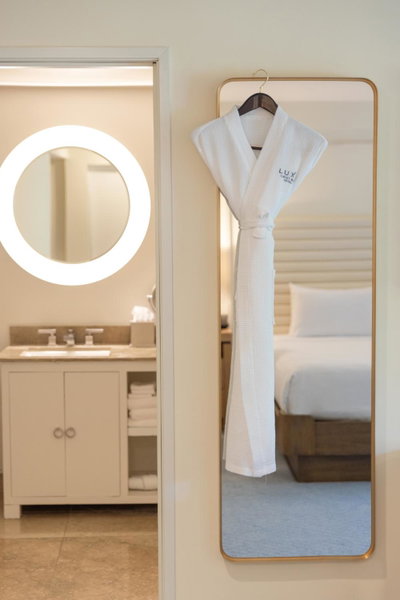 Luxe Sunset Boulevard Hotel, Los Angeles, Estados Unidos