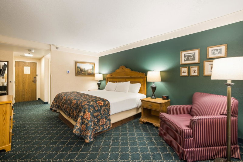 Bavarian Inn Lodge, Saginaw, United States