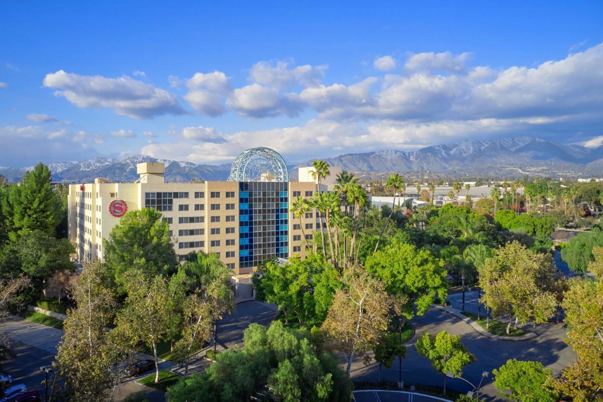 Hotel · Sheraton Fairplex Suites & Conference Center, Pomona