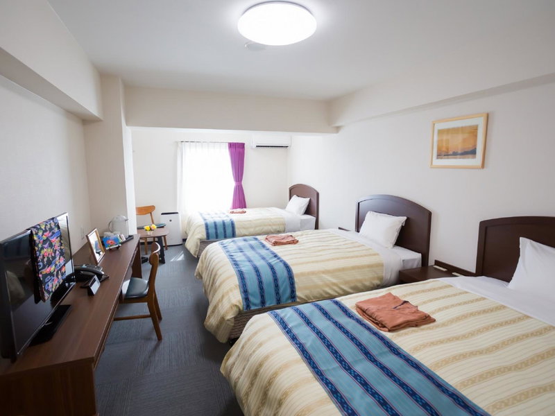 Hotel Peace Island Nago, Nago, Japon