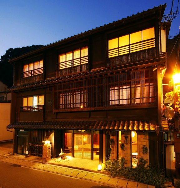 Kinosaki Tajimaya, Toyooka, Japón