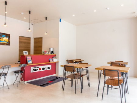CONDOMINIUM HOTEL Riyuka in KADENA 1, Kadena, Japón
