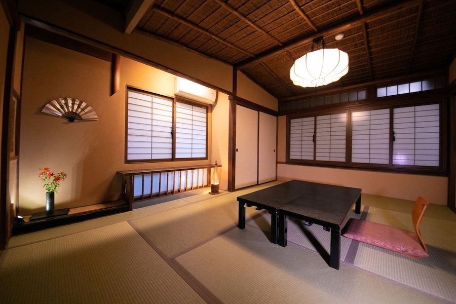 Hokkaikan Ohanabo, Kyoto, Japan