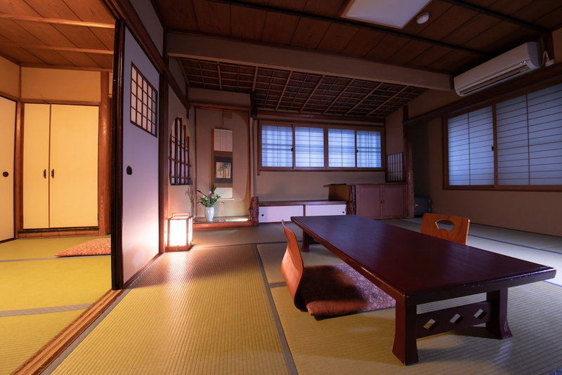 Hokkaikan Ohanabo, Kyoto, Japan