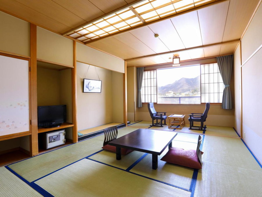Hotel Housei, Yamanouchi, Japan