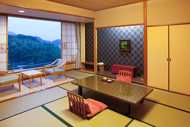 Izu-Nagaoka Hotel Tenbo, Izunokuni, Japon