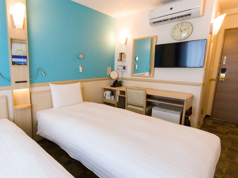 Toyoko Inn Osaka Hankyu Juso Station Nishi 2, Osaka, Japan