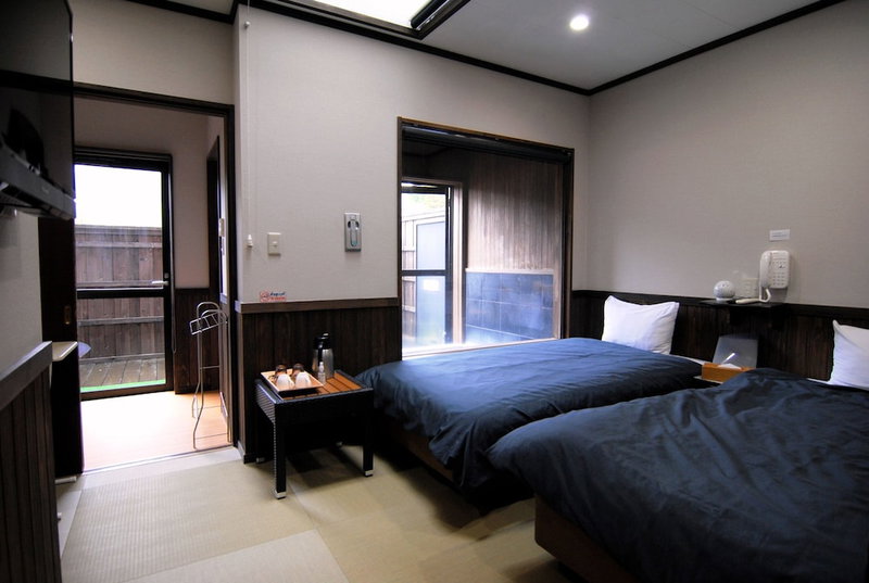 Ryokan Yufusan, Yufu, Japan