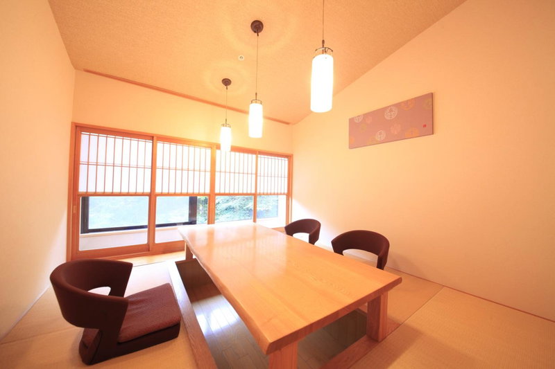Ryotei Hanayura, Noboribetsu, Japan
