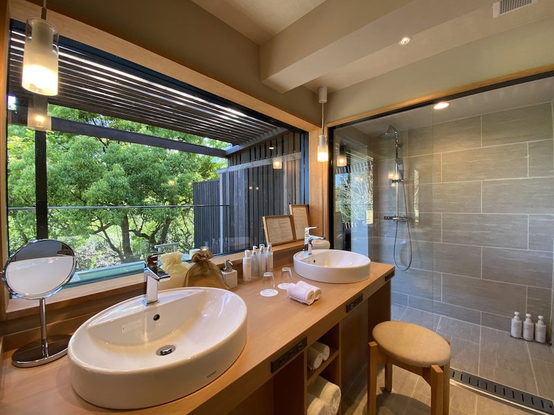 Yugawara Spa Ryokan Ashikari, Yugawara, Japan