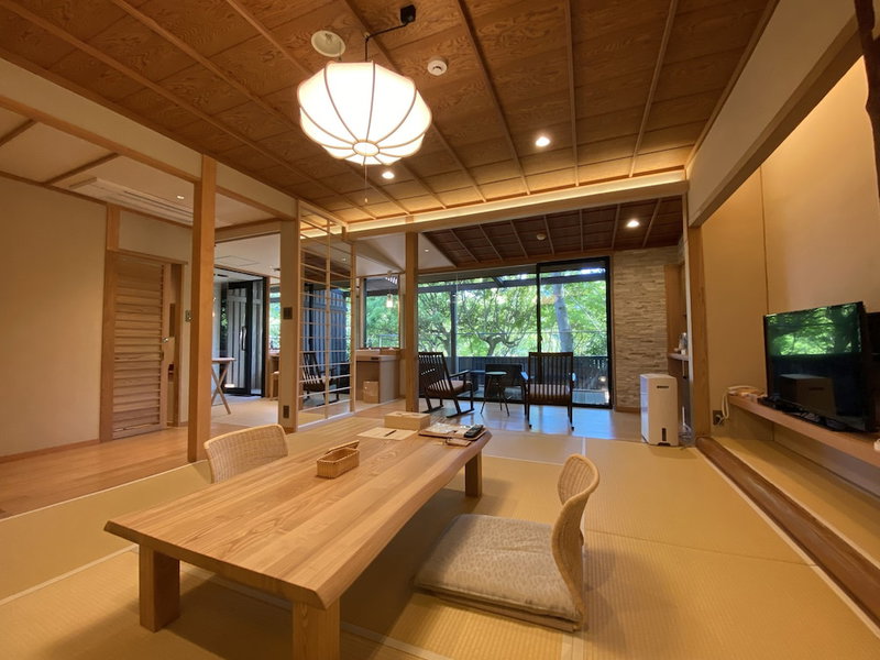 Yugawara Spa Ryokan Ashikari, Yugawara, Japan