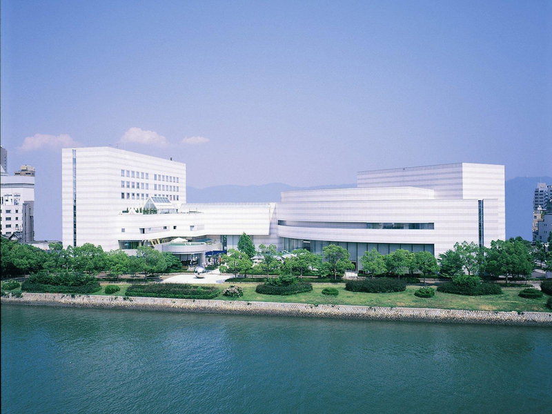 Hiroshima City Bunka Koryu Kaikan, Hiroshima, Japón