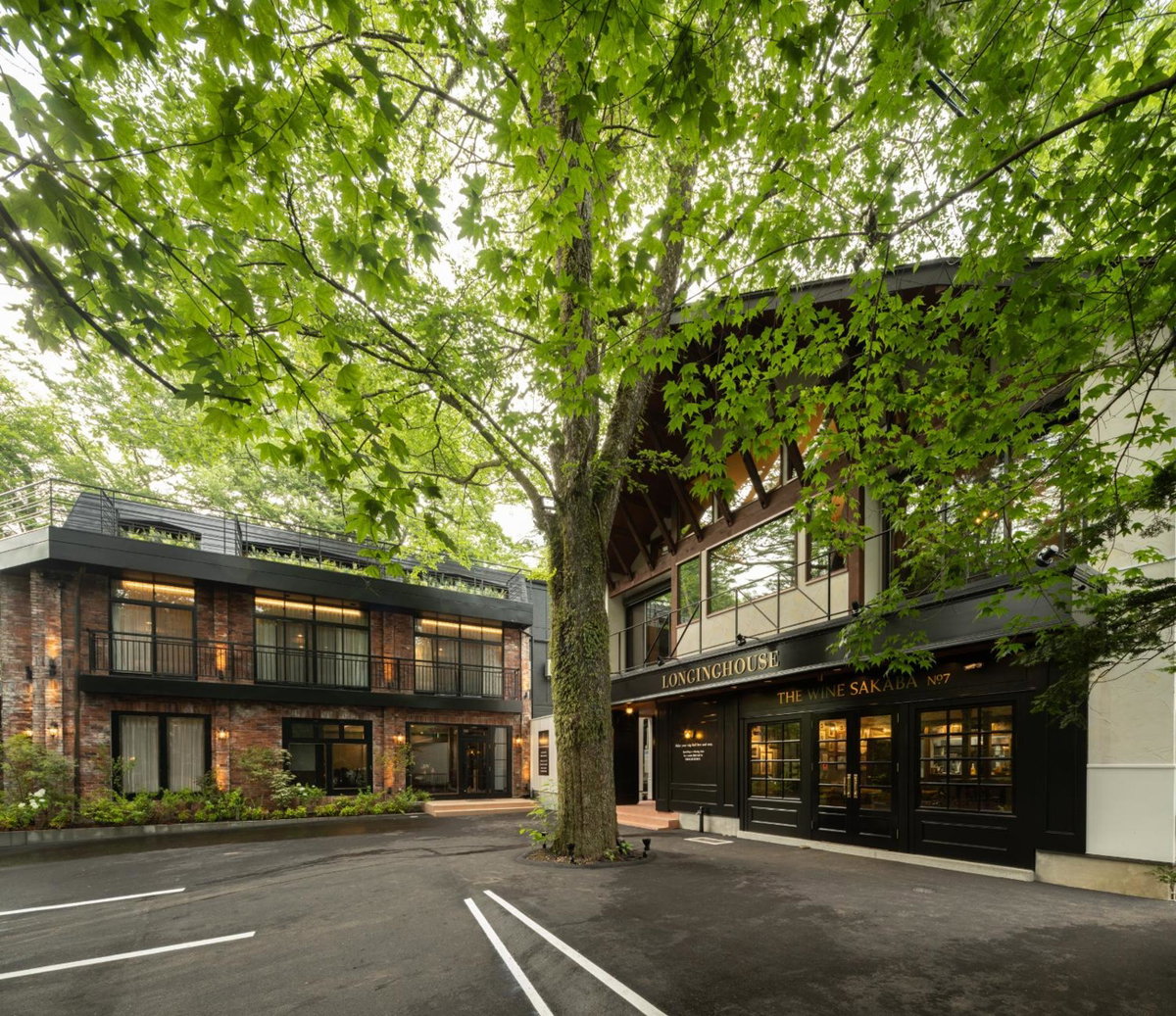 LONGINGHOUSE Kyukaruizawa Suwanomori, Japan