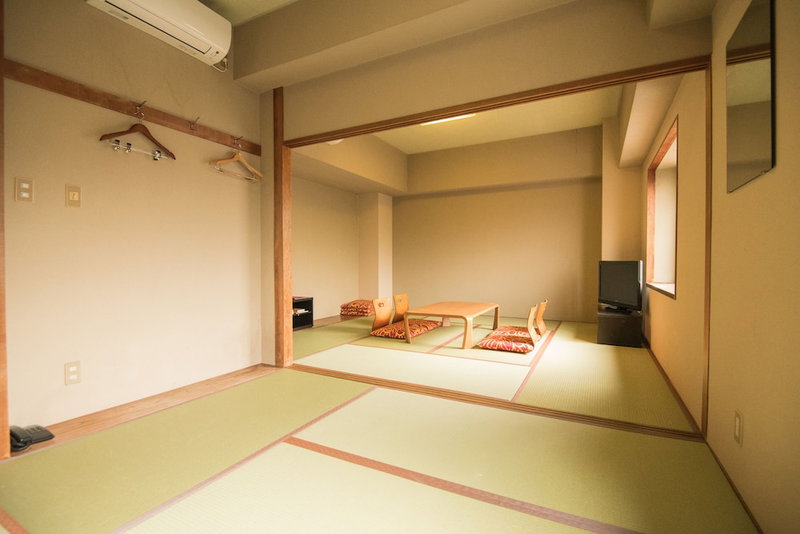 Kyoto Travelers Inn, Kyoto, Japan