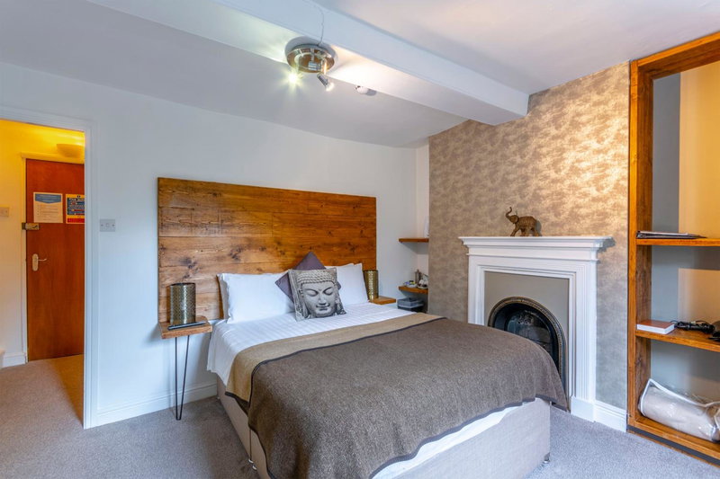 The Forest Lodge, Mansfield Woodhouse, United Kingdom