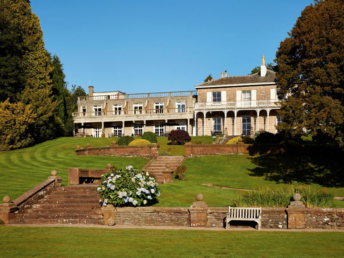 Macdonald Leeming House, Vereinigtes Königreich