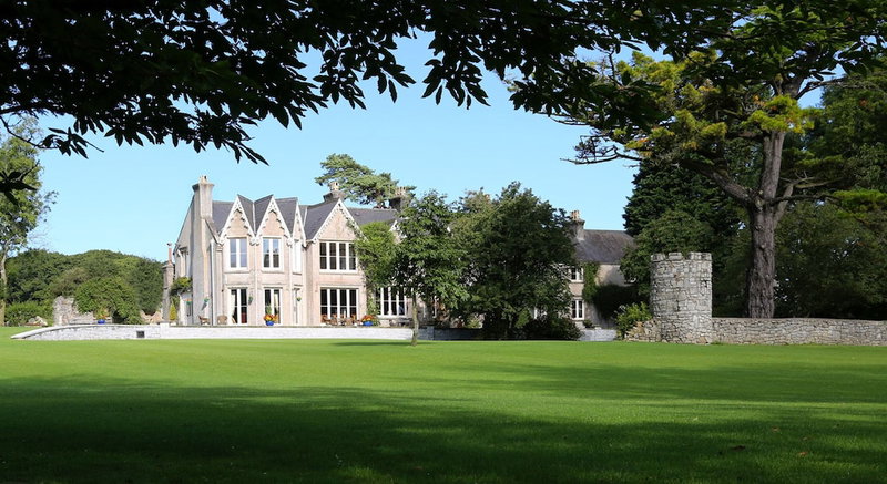 Parc Le Breos House, Swansea, United Kingdom