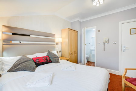 Admiral Hotel at Park Avenue, London, United Kingdom