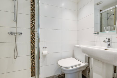 Admiral Hotel at Park Avenue, London, United Kingdom