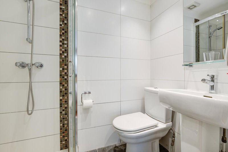 Admiral Hotel at Park Avenue, London, United Kingdom