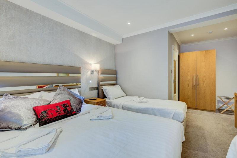 Admiral Hotel at Park Avenue, London, United Kingdom