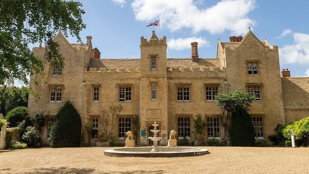 Hotel · Weston Manor Hotel, Kidlington