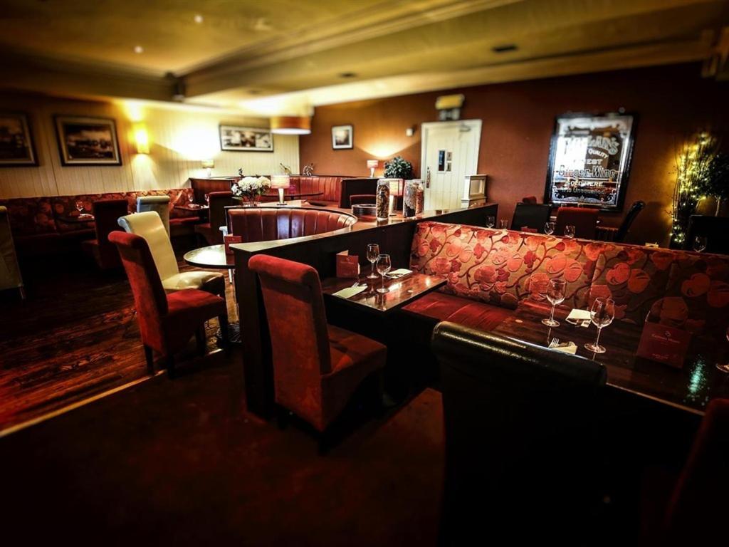 Hotel · Customs House Country Inn, Belcoo