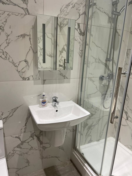 The Six Bells Hotel, Enfield Town, United Kingdom