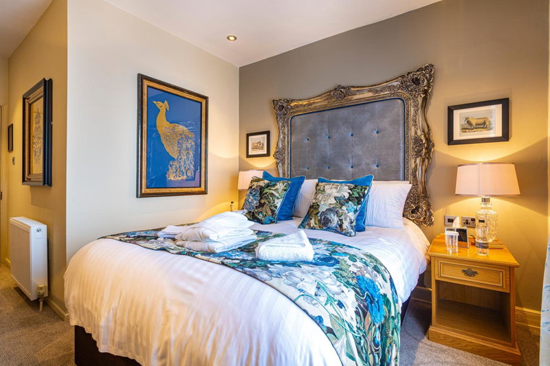 The Rutland Arms Hotel, Bakewell, Derbyshire - The Coaching Inn Group, Bakewell, Великобритания