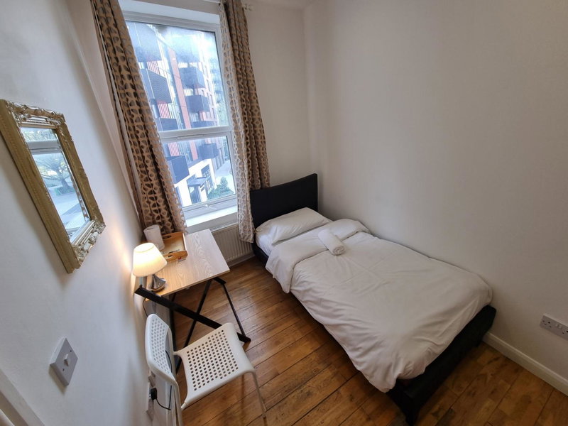Horangee Pocha, London, Великобритания