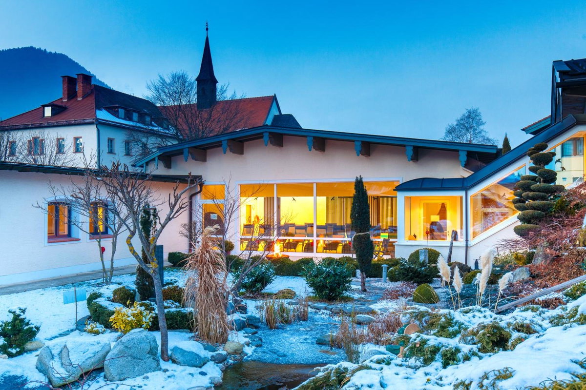Отель · Hotel zur Post, Ruhpolding