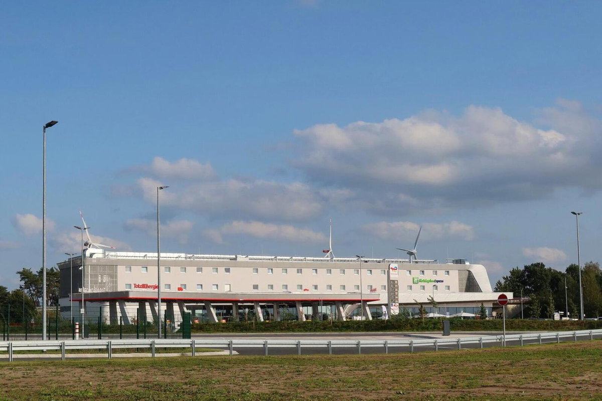 Holiday Inn Express - Hamburg South A7-AS42 by IHG, Alemania