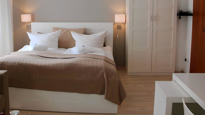 Apartment Hotel Lindeneck, Erfurt, Germany